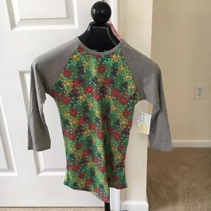 Lularoe randy tee